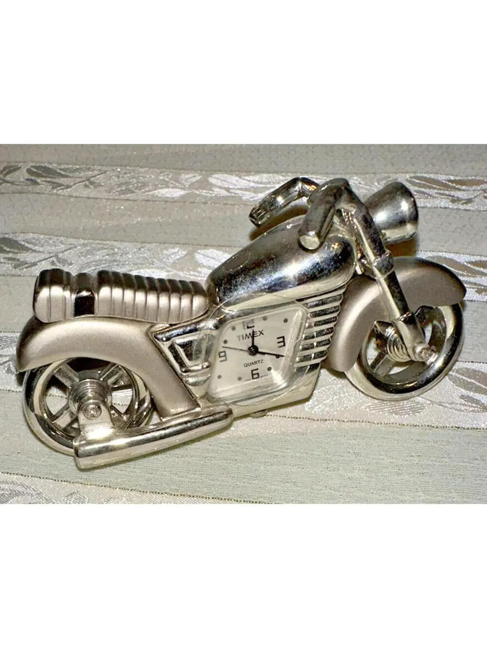 Motorcycle Mini Clock Collectible Timex Quartz Bike Motor Cycle Silver